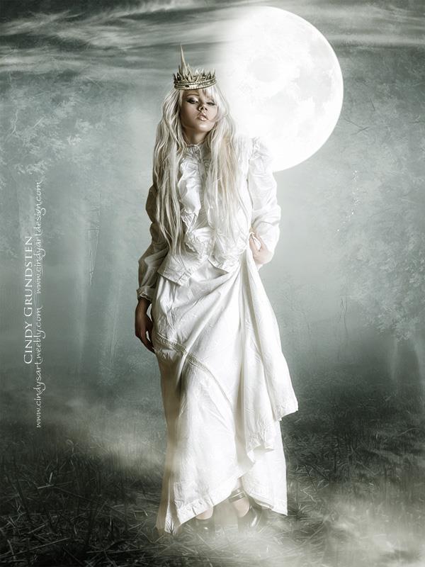 White beauty Queen Photoshop Work