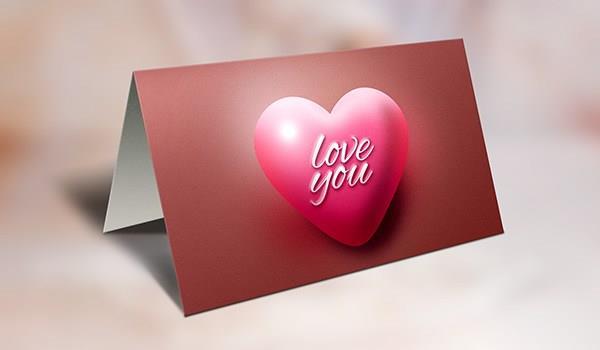 Valentines day greeting card mockup (FREE)