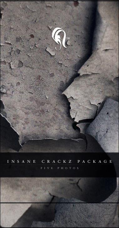 Package Insane Cracks on Wall